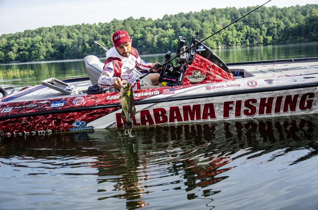 Adam Hollingsworth fishing on the black warrior river