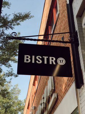 Bistro 17, a family-friendly dining option in Tuscaloosa