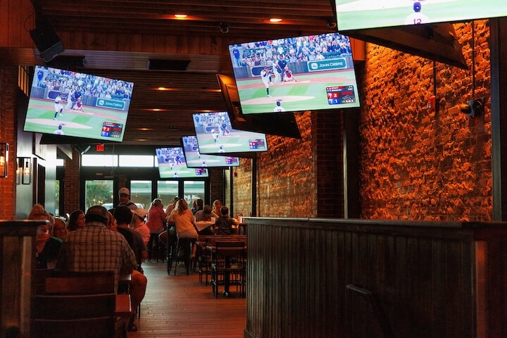 The Sandlot - Sports Bar & Grill, Tuscaloosa, Alabama